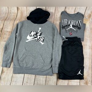 ordan Boys Hoodie T Shirt & Shorts Bundle Lot Of 3 Size Large 12-13 Years